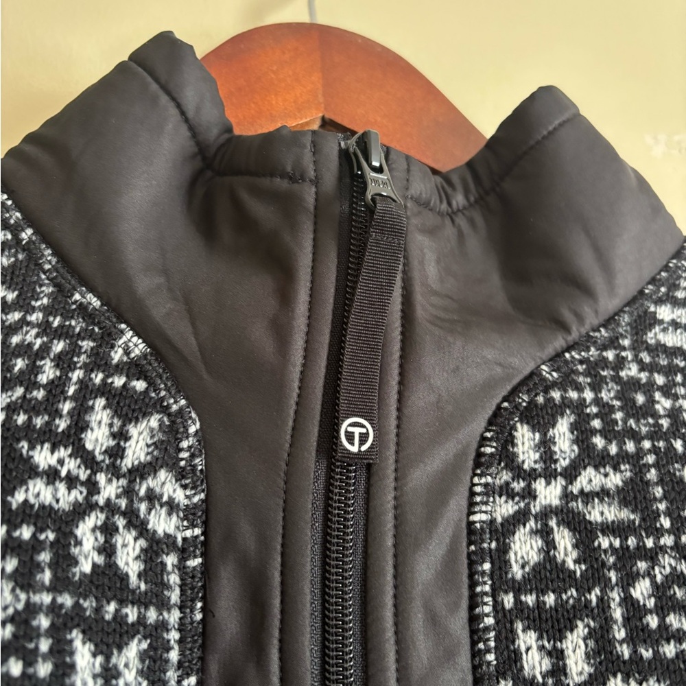 T by Talbots jacket size XS fleece inside - Picture 3 of 7